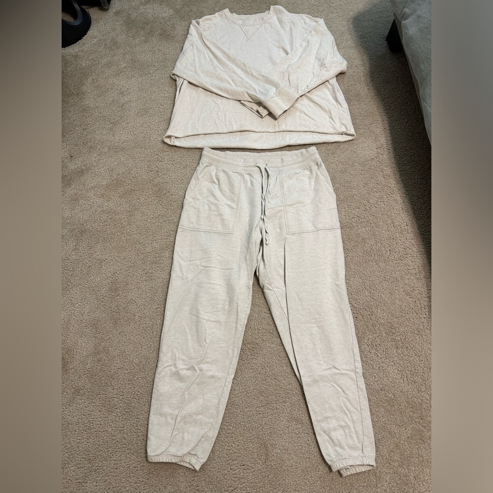 Aerie Matching Set